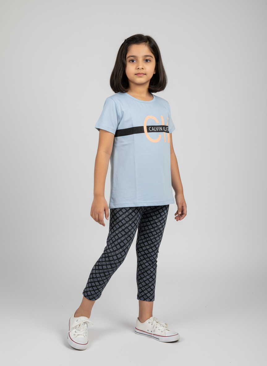 Girls Printed Half Sleeve T-Shirt with Capri Leggings Set