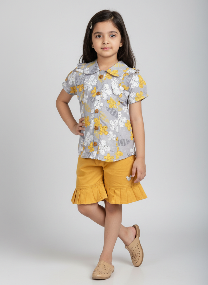 Girls Floral Printed Top with Pleated Shorts Set