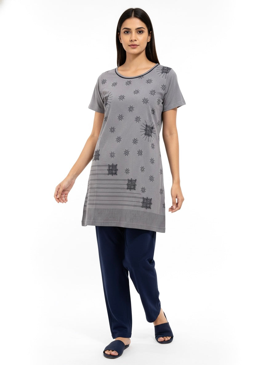 ＤＵＴＣＨ ＤＲＥＡＭ™ Women’s Printed Night Suit Set – Grey Short Sleeve Top with Solid Navy Pajama